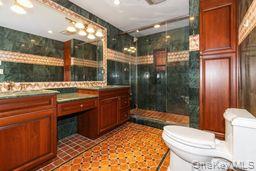 100 Cutter Mill Road, Unit 4V Great Neck, NY 11021 - Photo 19 of 23 Gallery Image 19
