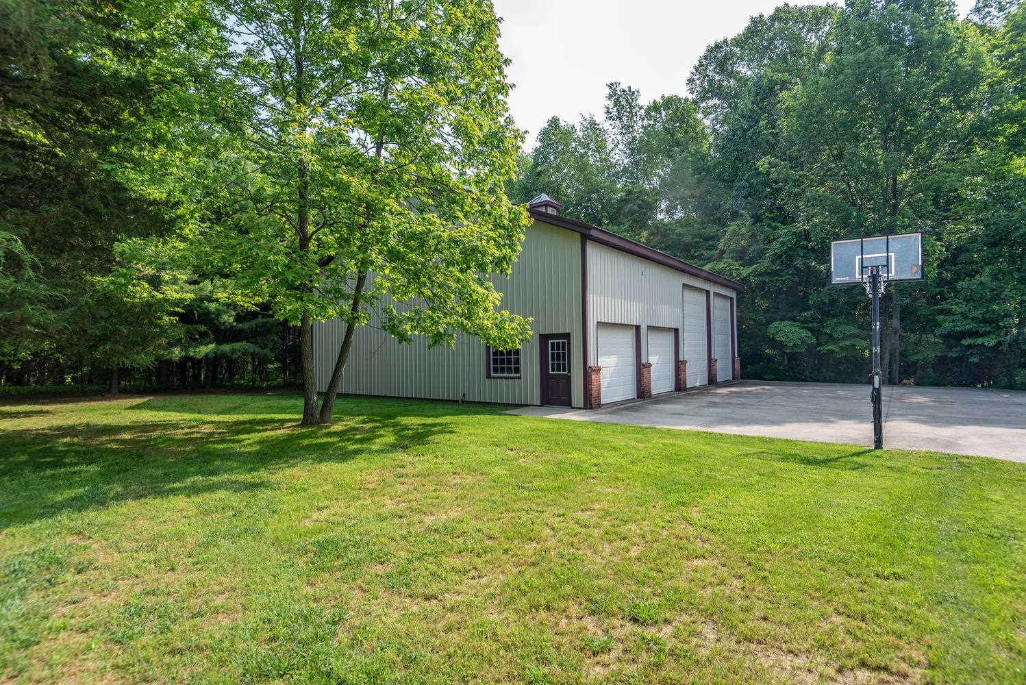 3737 North Russell Road Bloomington, IN 47408 - Photo 35 of 36 Gallery Image 35