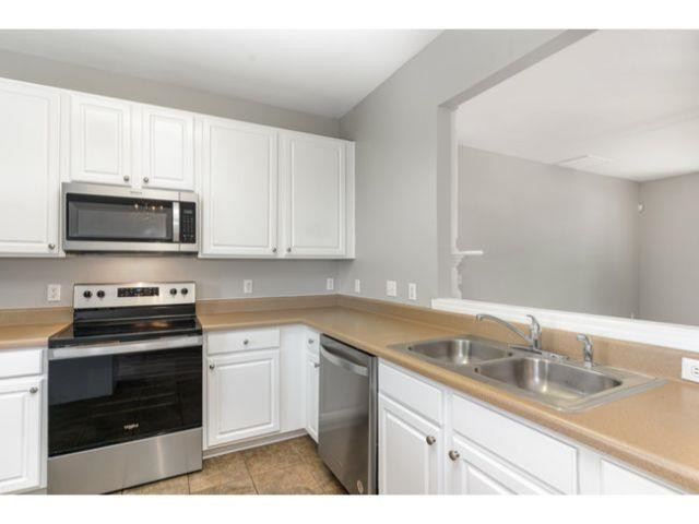 8512 Silhouette Place Raleigh, NC 27613 - Photo 11 of 35 Photo 11