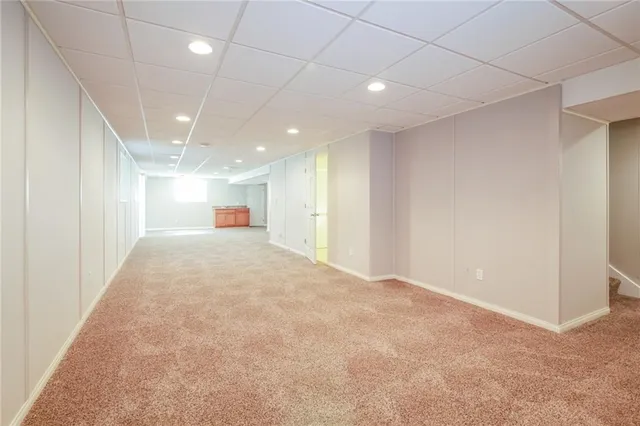 $2,400 | 15100 East 49th Street, Kansas City, MO 64136