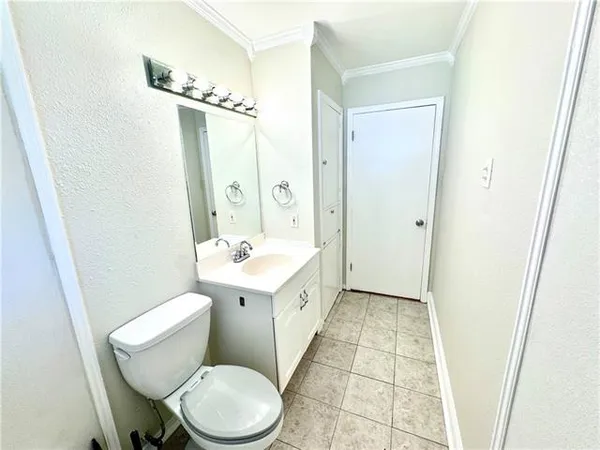 $2,150 | 4312 Tartan Drive, Metairie, LA 70003