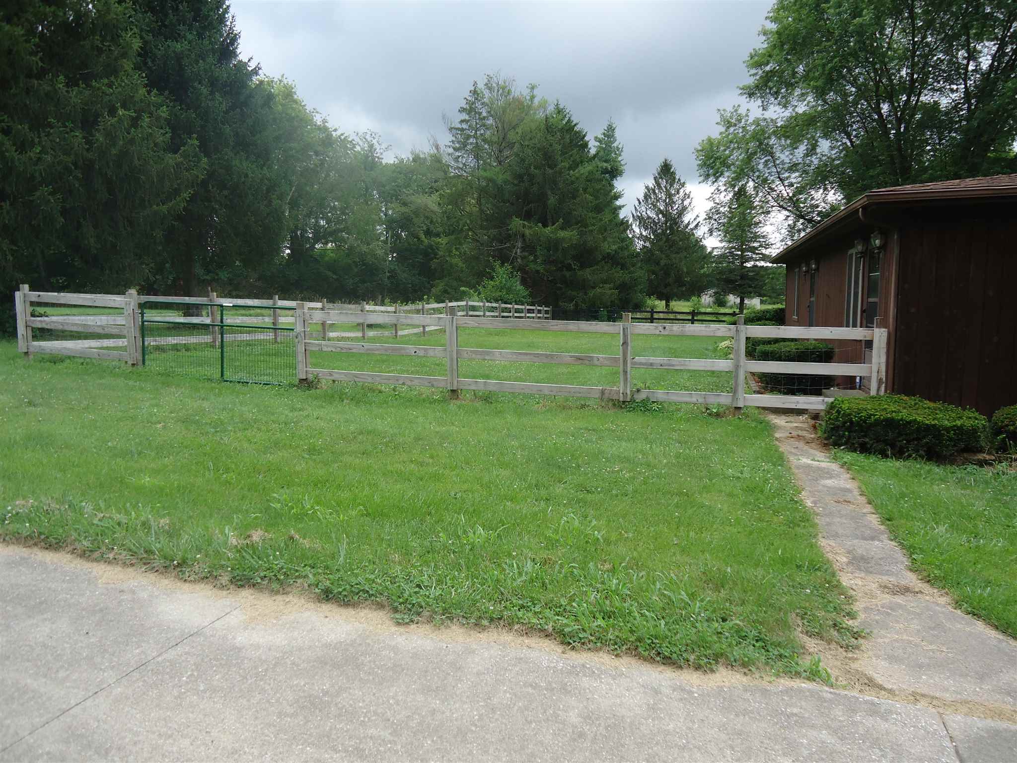 4338 Williams Road Bedford, IN 47421 - Photo 10 of 36