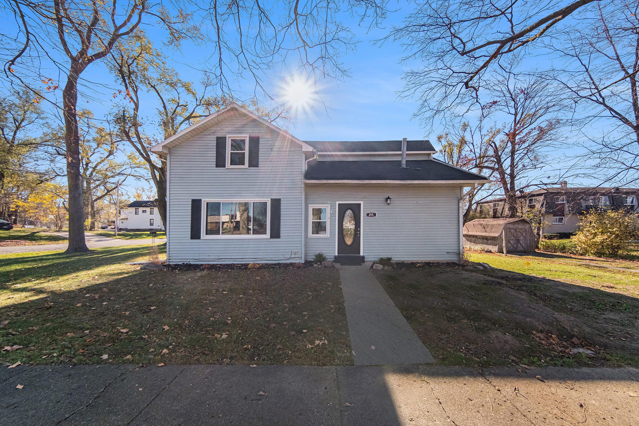 215 East Main Street Addison, MI 49220 - Photo 1 of 22 001_sbp_91_878