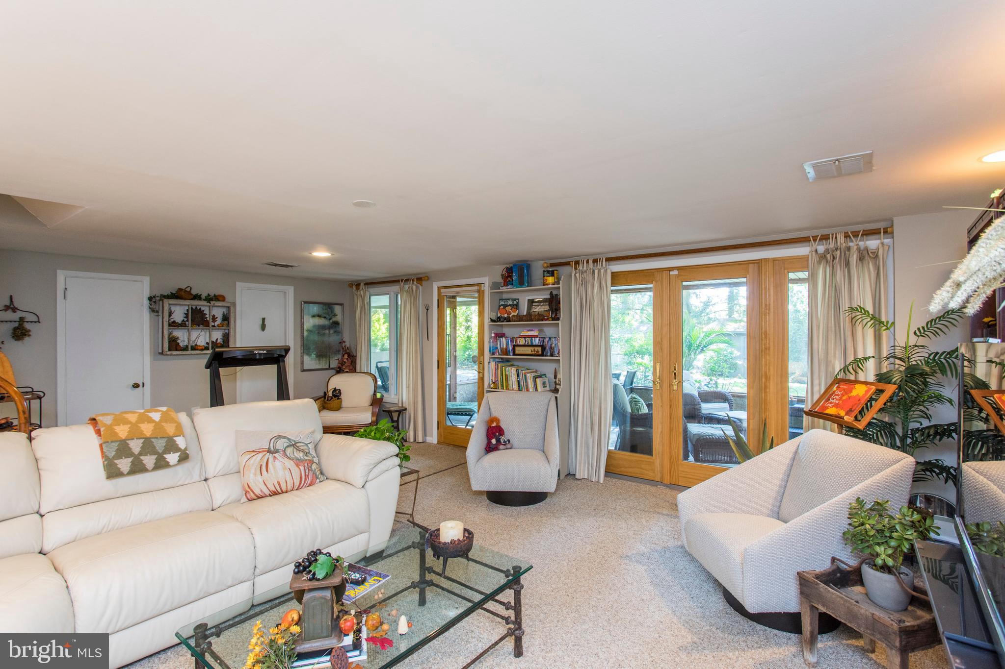 651 Church Road Flourtown, PA 19031 - Photo 22 of 29 Enjoy family room get togethers.