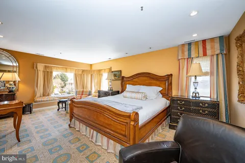 $849,000 | 1044 Lindy Lane, Unit 1044, Bala Cynwyd, PA 19004