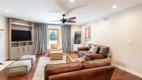 $1,600,000 | 1589 Brentford Avenue, Westlake Village, CA 91361