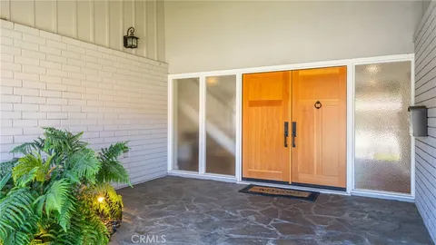 $1,600,000 | 1589 Brentford Avenue, Westlake Village, CA 91361