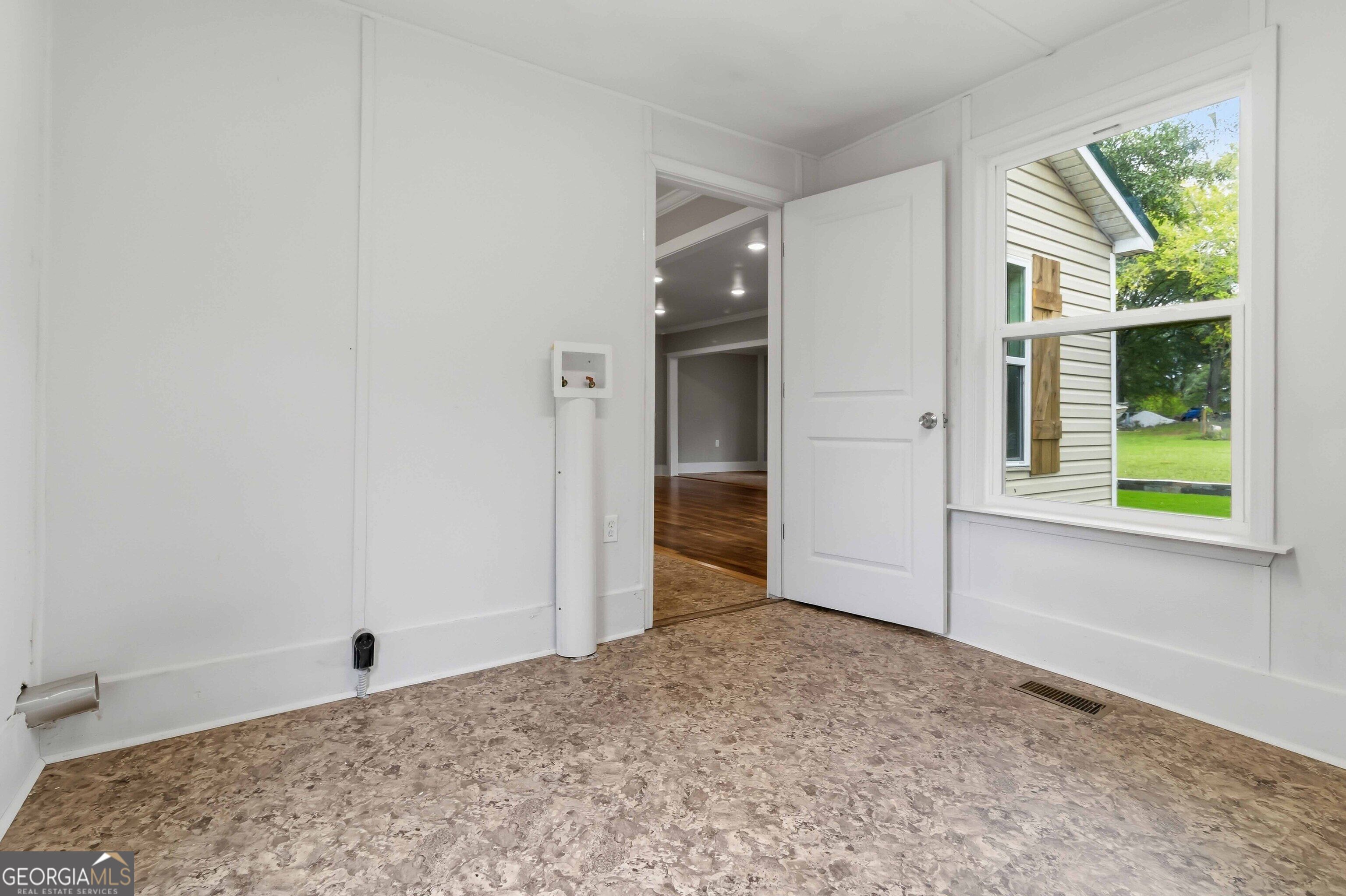 133 Bennett Street Commerce, GA 30529 - Photo 20 of 45 Gallery Image 20