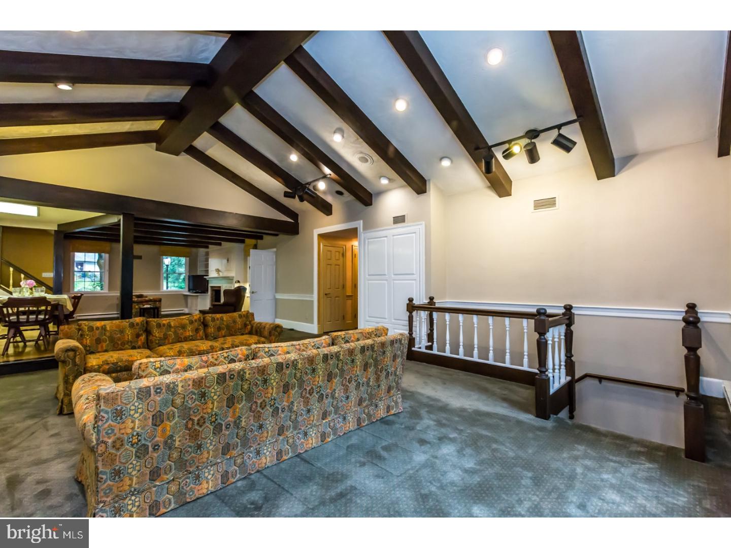 823 Brookside Road Pottstown, PA 19464 - Photo 6 of 23 Great Room