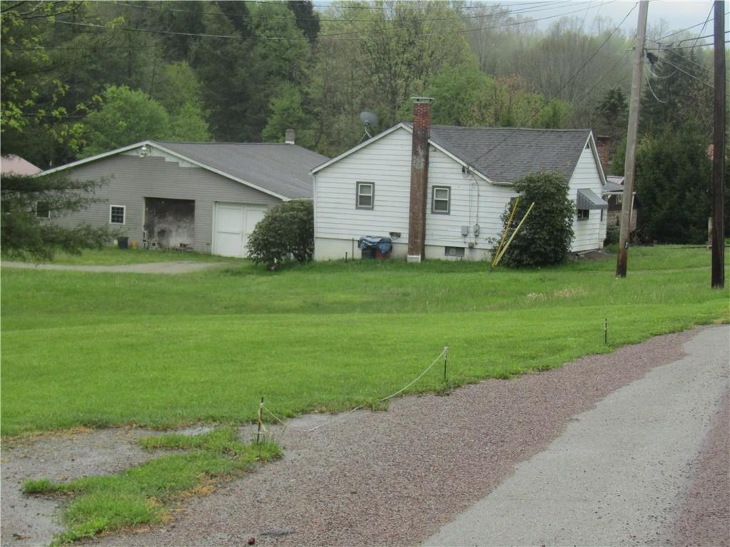 2642 Water Level Road Somerset, PA 15501 - Photo 6 of 20 Gallery Image 6