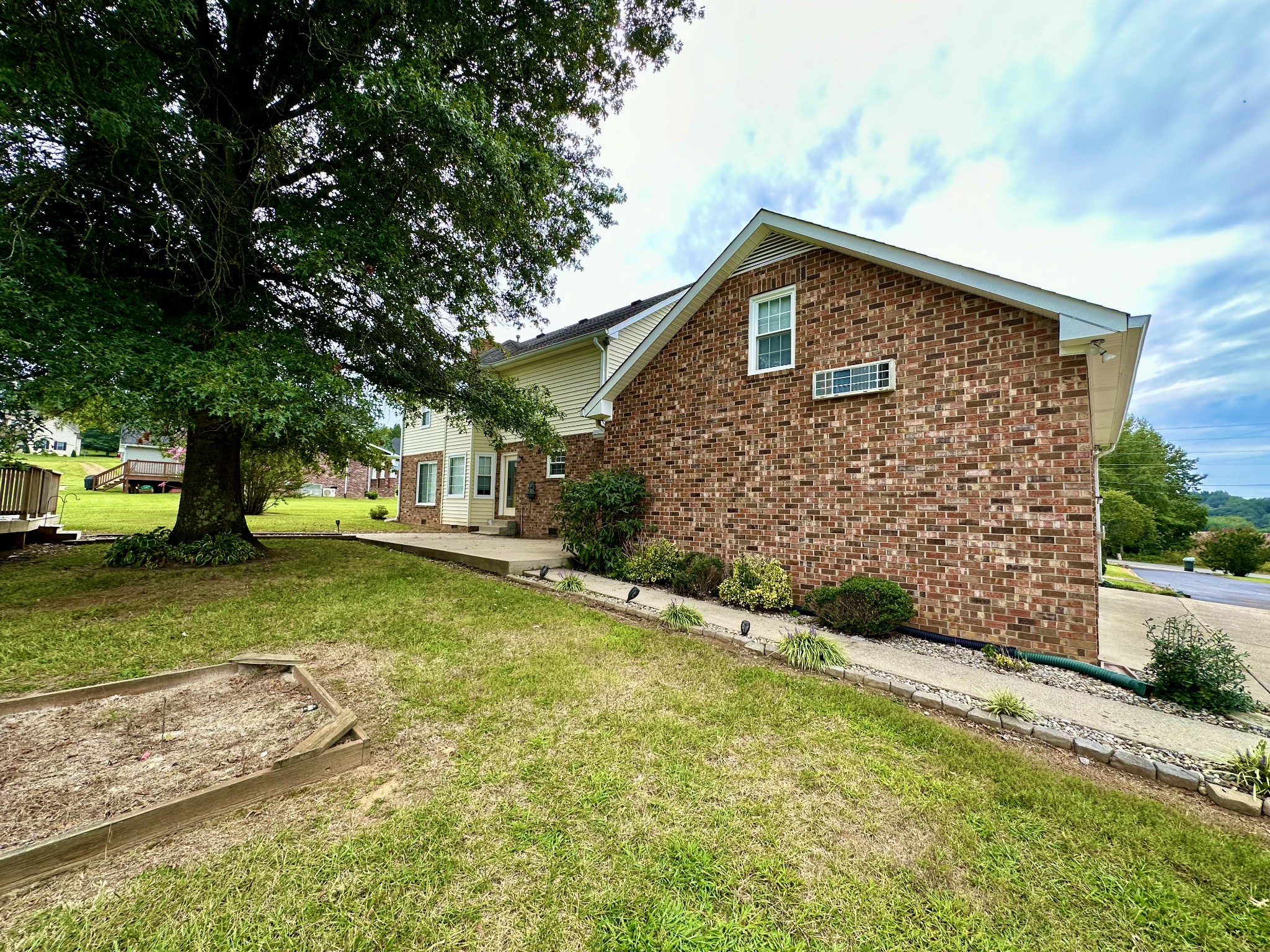 654 Denning Ford Road Portland, TN 37148 - Photo 29 of 39 a front view of a house with a yard