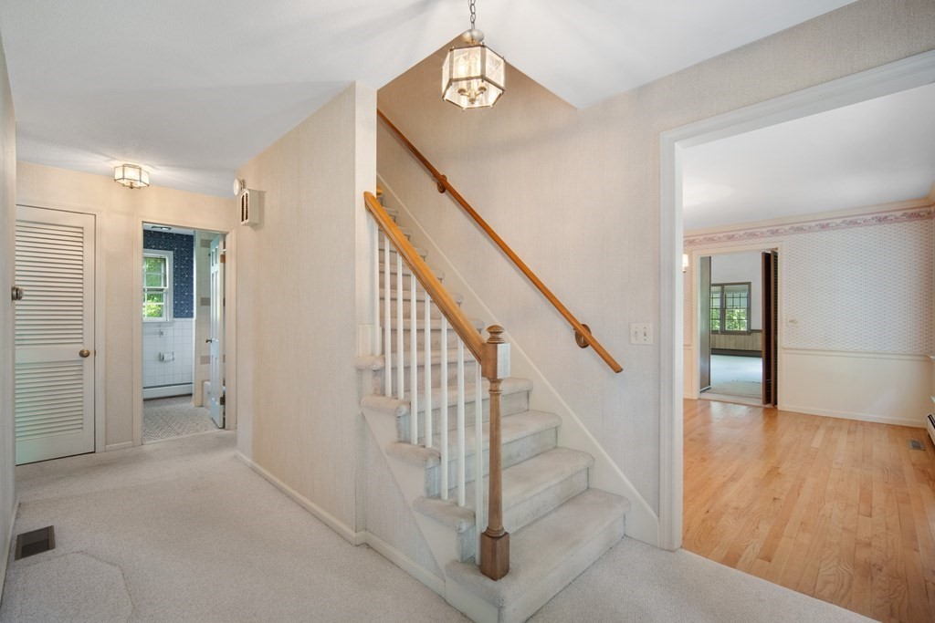 43 Hilltop Road Longmeadow, MA 01106 - Photo 27 of 42 Gallery Image 27