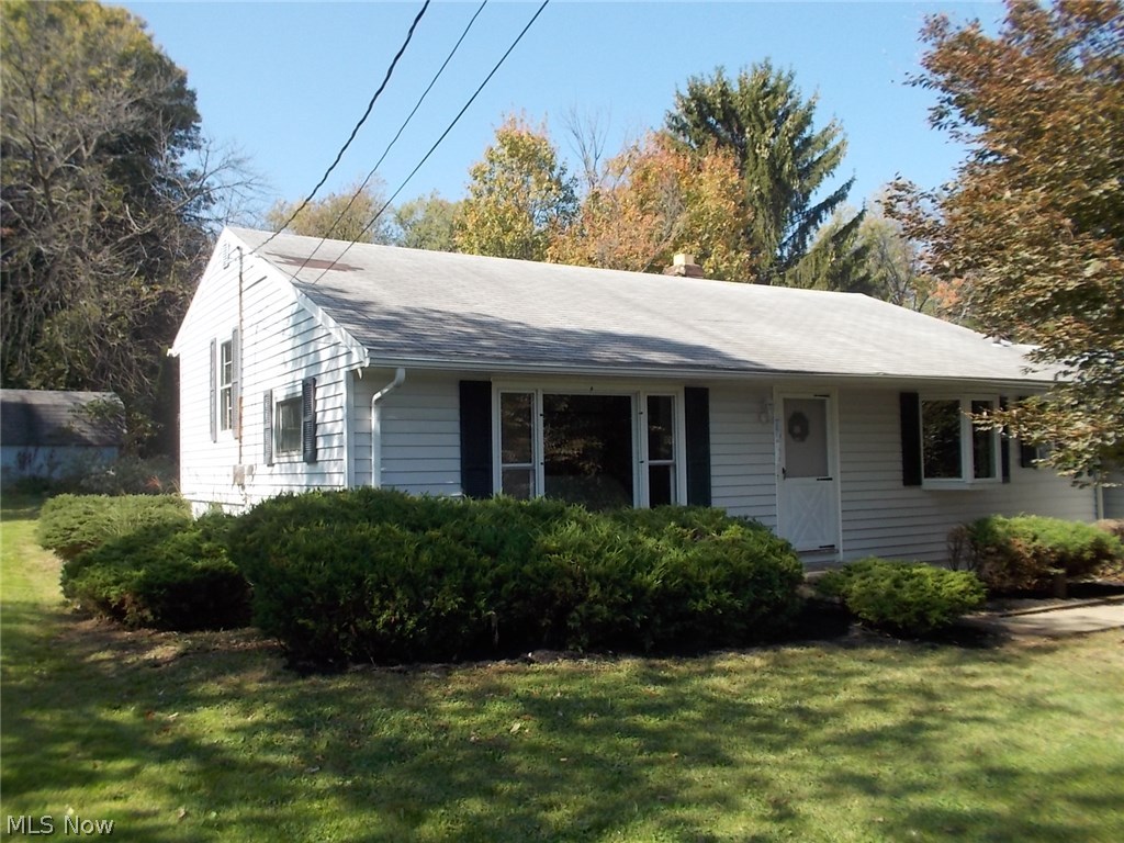 11723 Sheldon Road Mantua, OH 44255 - Photo 1 of 12 Gallery Image 1