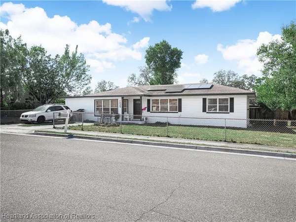 $220,000 | 1335 Glenwood Avenue, Sebring, FL 33870