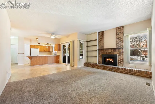 $274,900 | 4713 Daybreak Circle, Colorado Springs, CO 80917