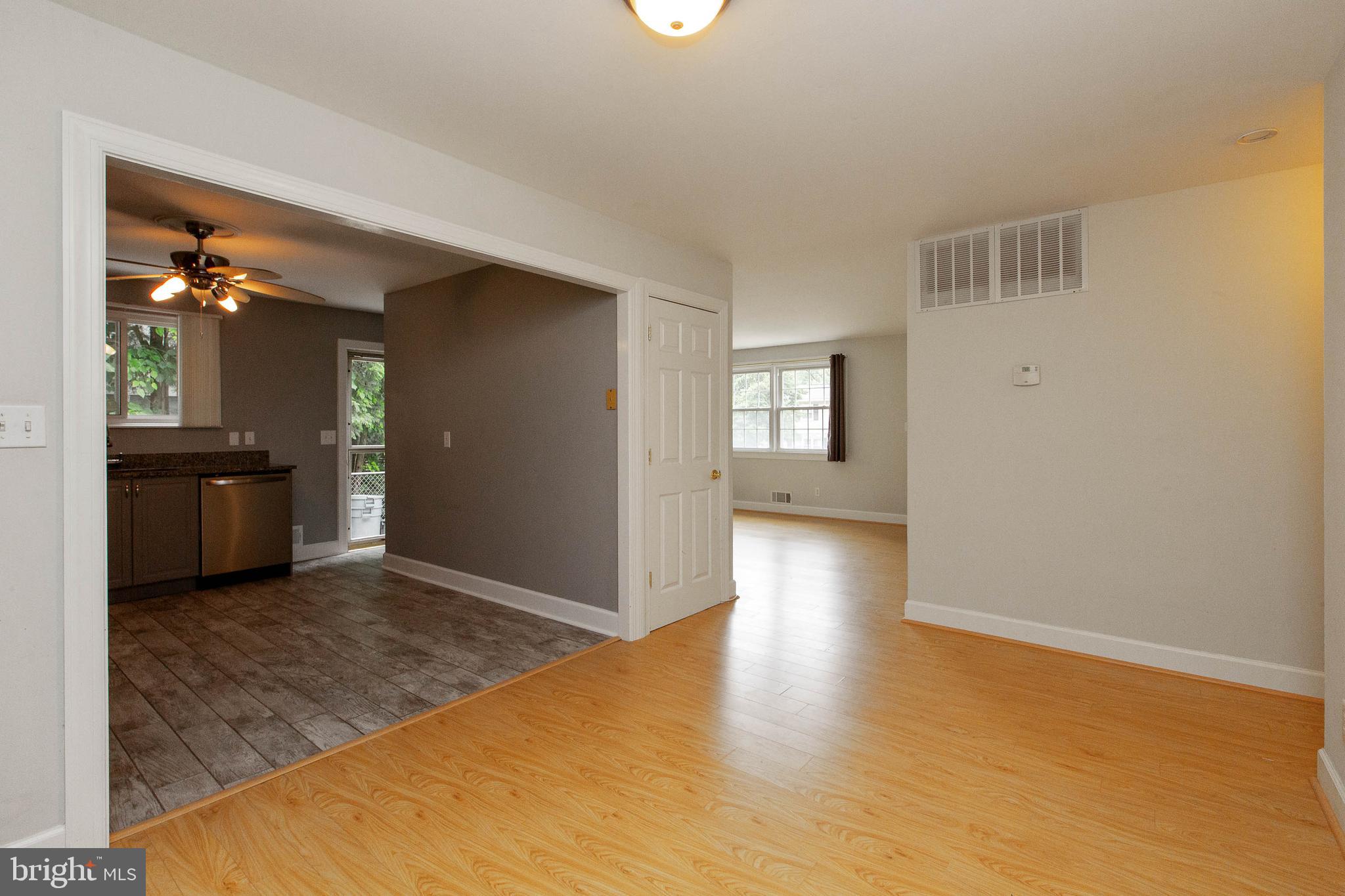 237 Walgrove Road Reisterstown, MD 21136 - Photo 9 of 38 Dining Room