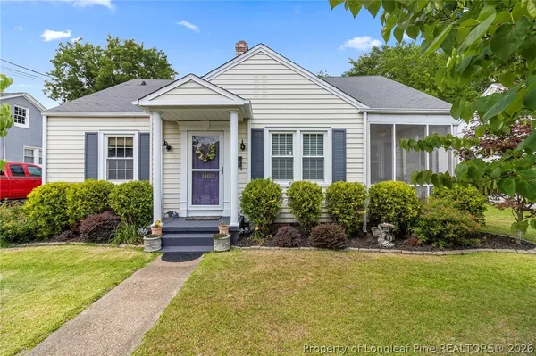 $299,995 | 1402 Summitt Avenue, Fayetteville, NC 28305