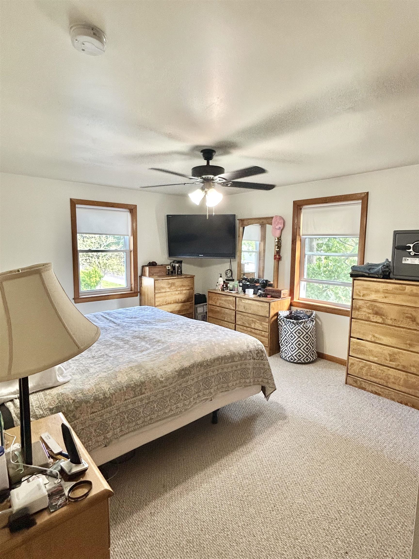 2083 North Avenue Burlington, VT 05408 - Photo 13 of 29