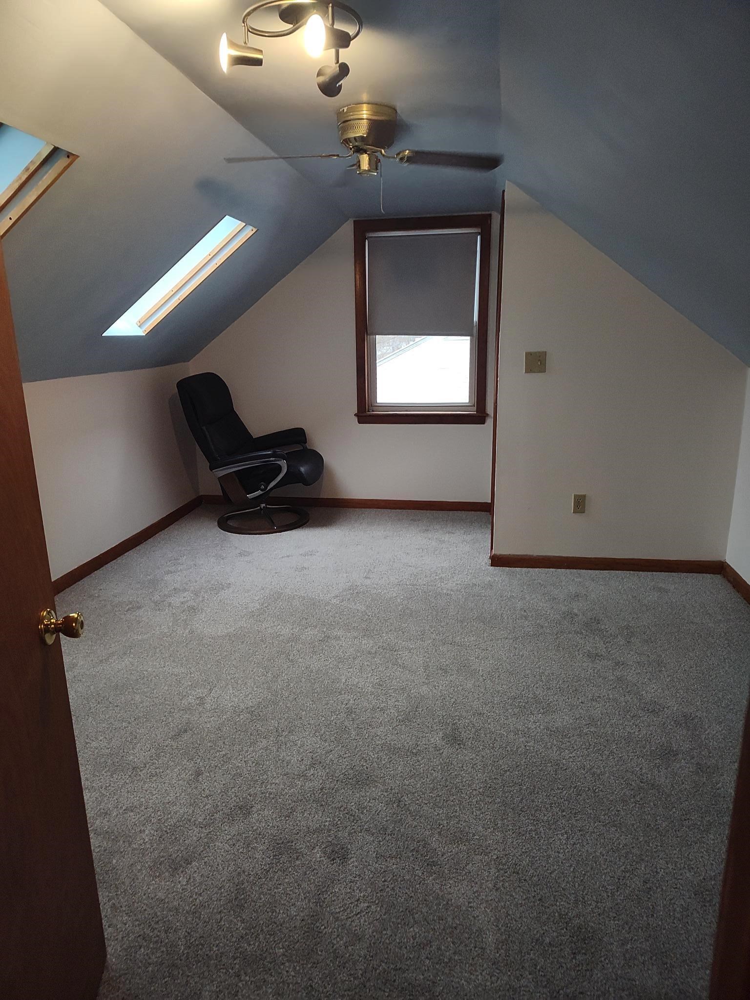 2083 North Avenue Burlington, VT 05408 - Photo 14 of 29