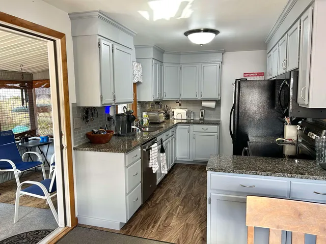 $549,000 | 2083 North Avenue, Burlington, VT 05408