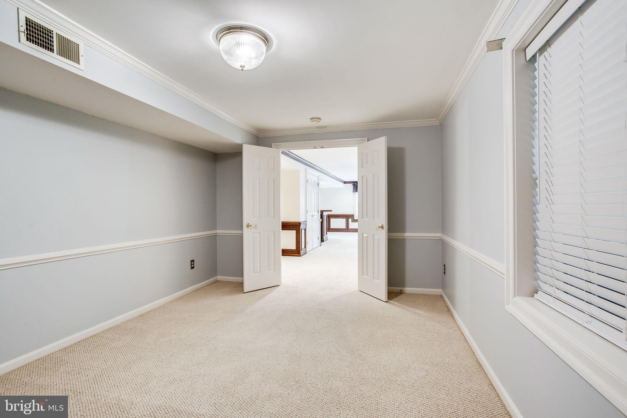 1552 Trails Edge Lane Reston, VA 20194 - Photo 50 of 74 Fifth Bedroom