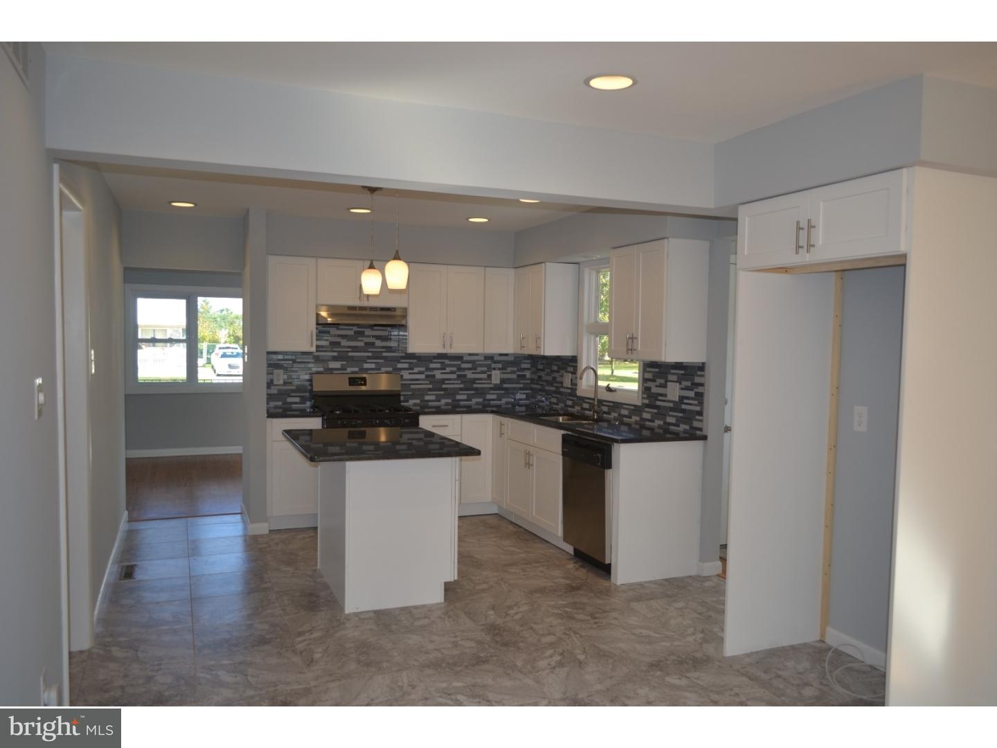 305 Baldwin Road Glassboro, NJ 08028 - Photo 7 of 25