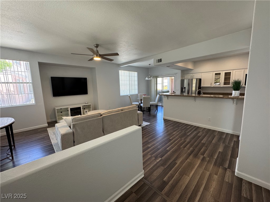 1725 Queen Victoria Street, Unit 103 Las Vegas, NV 89144 - Photo 1 of 40