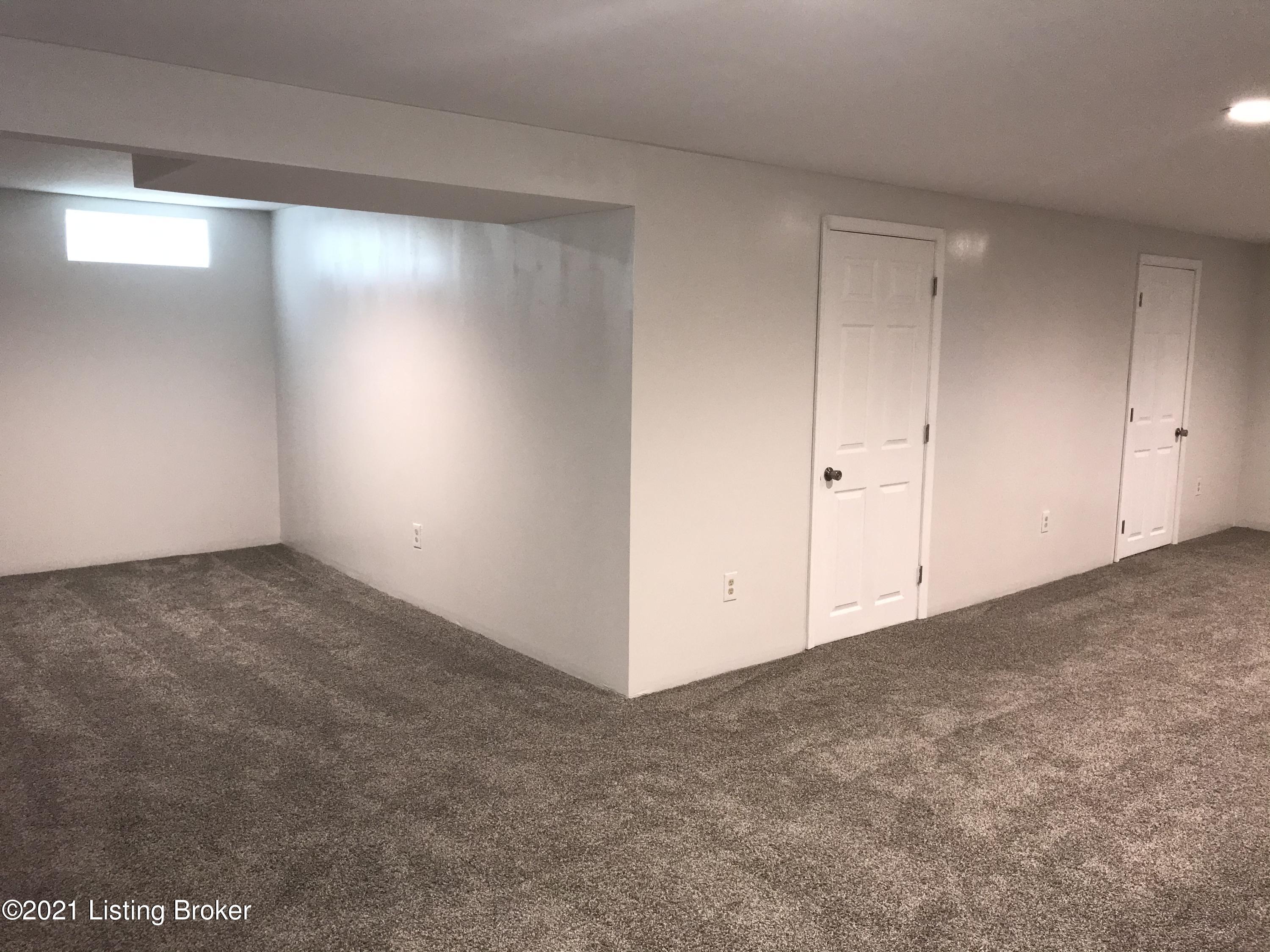 5108 Red Fern Road Louisville, KY 40218 - Photo 25 of 34 2AED82C4-4CBA-49E4-919D-B4BC6C3B8F3C