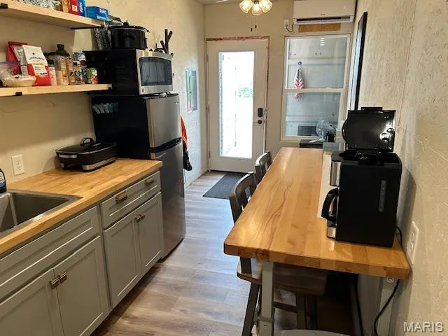 $48,000 | 1201 Hidden Vly Lakes, Annapolis, MO 63620