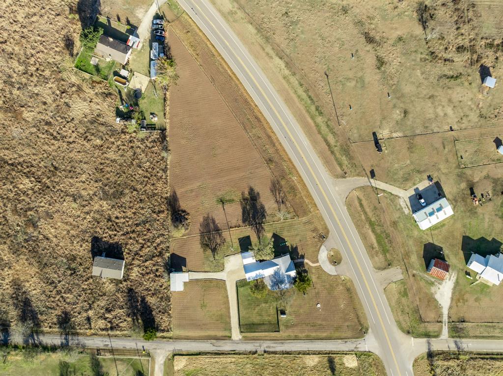 891 HCR 2124 Loop Whitney, TX 76692 - Photo 14 of 40