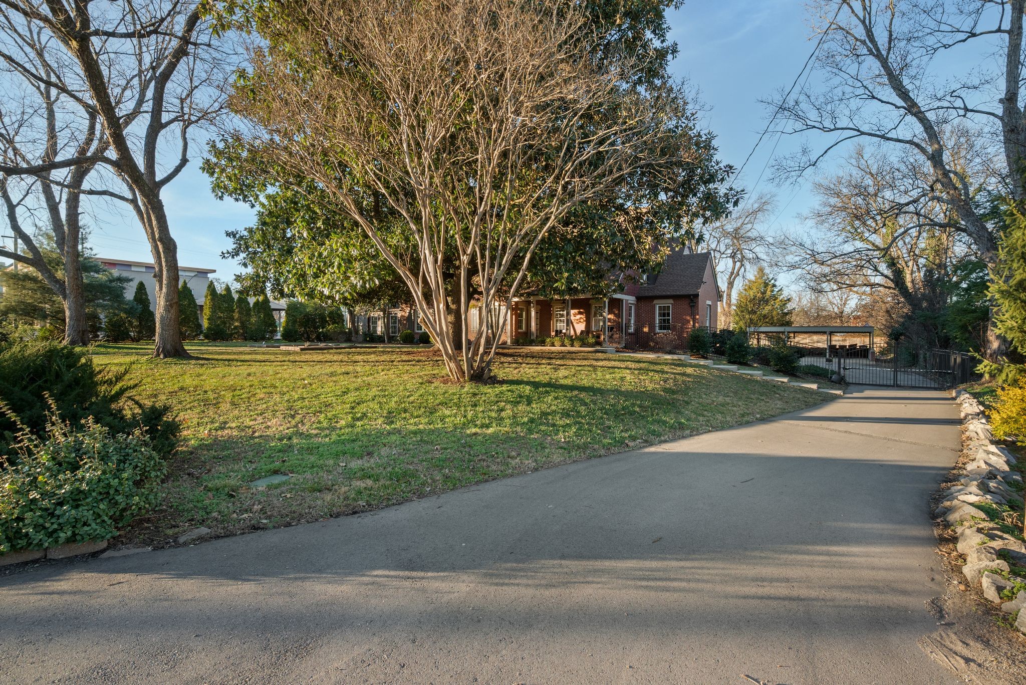 1105 Winding Way Road Nashville, TN 37216 - Photo 4 of 65