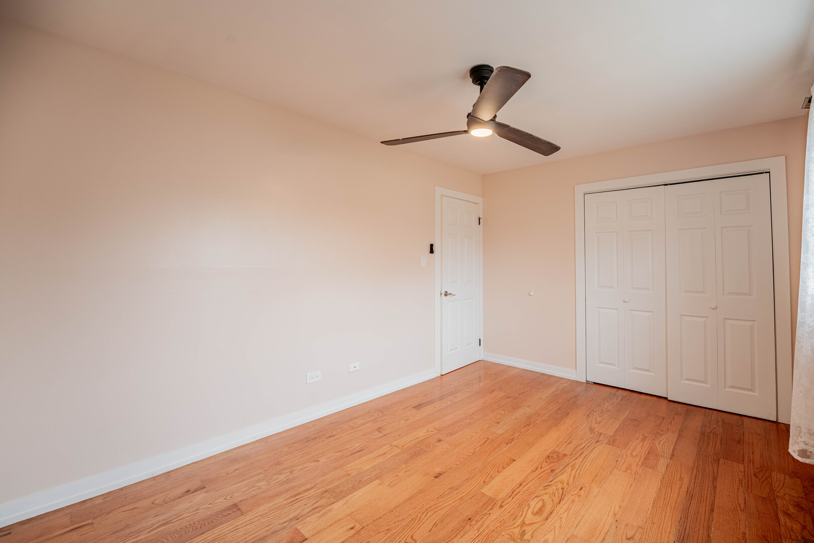 309 Falconridge Way Bolingbrook, IL 60440 - Photo 16 of 34 a view of empty room with wooden floor
