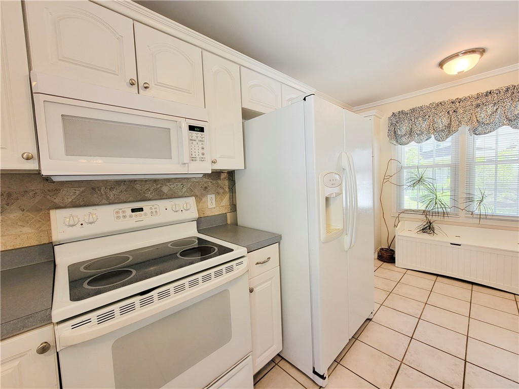 361 Upper Valley Road Gates, NY 14624 - Photo 11 of 47