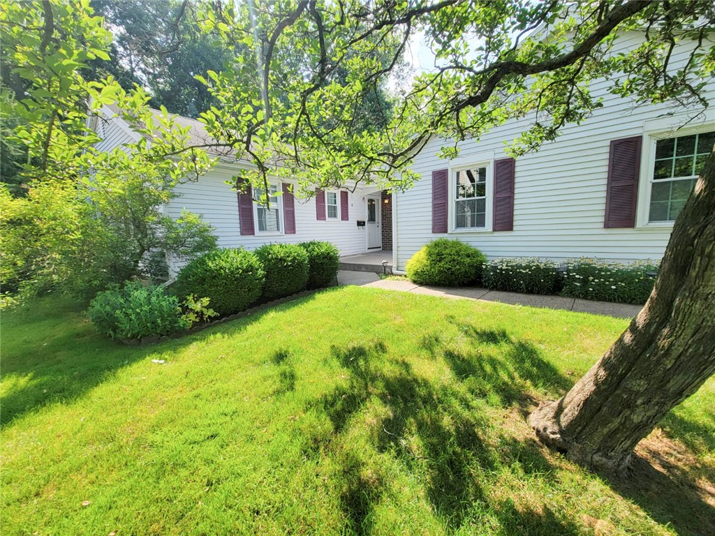 361 Upper Valley Road Gates, NY 14624 - Photo 5 of 47