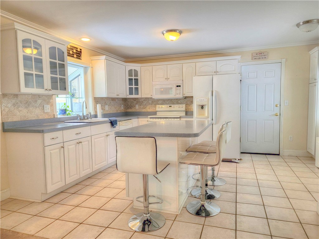 361 Upper Valley Road Gates, NY 14624 - Photo 10 of 47