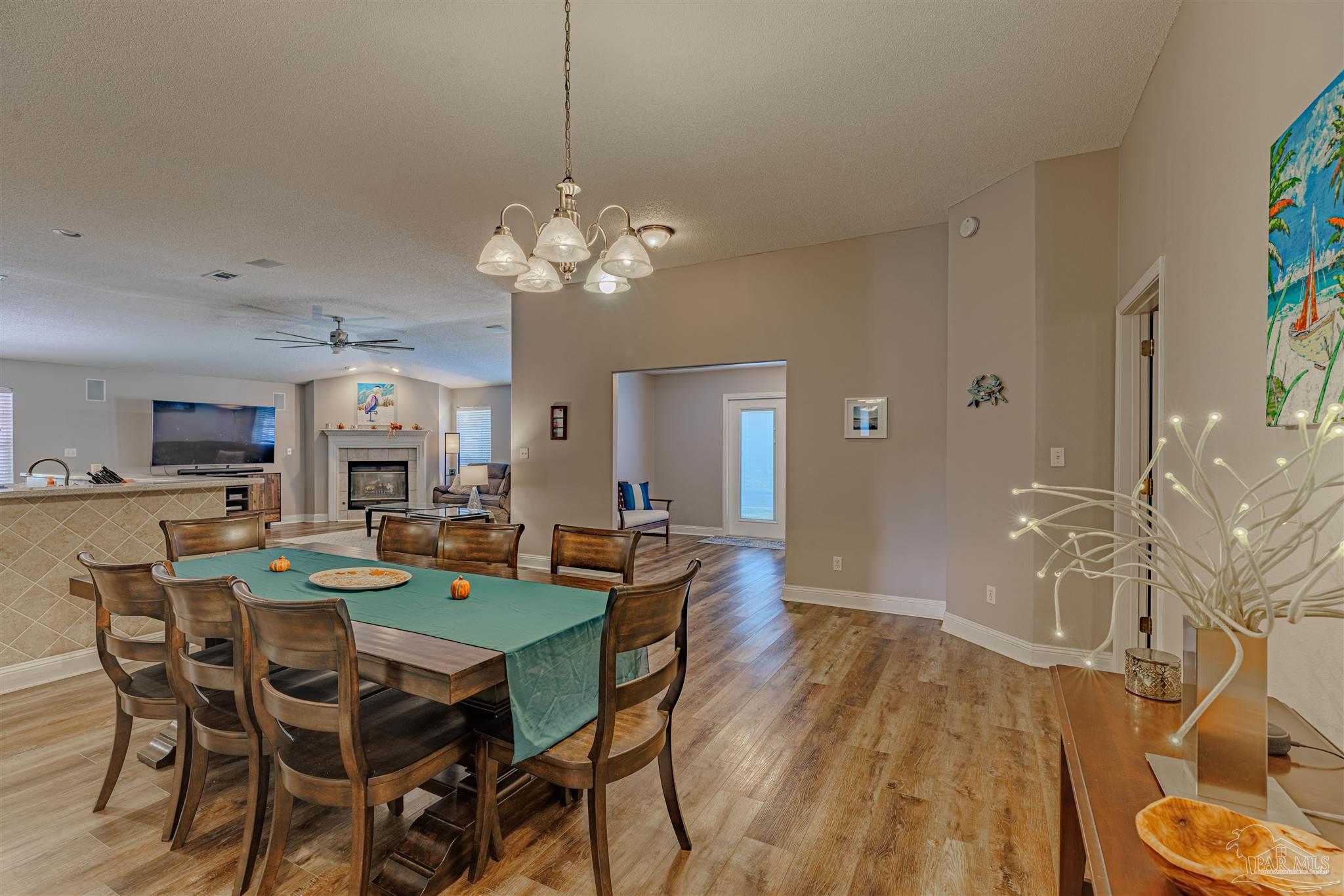 108 Gunwale Road Pensacola, FL 32507 - Photo 14 of 59 Gallery Image 14