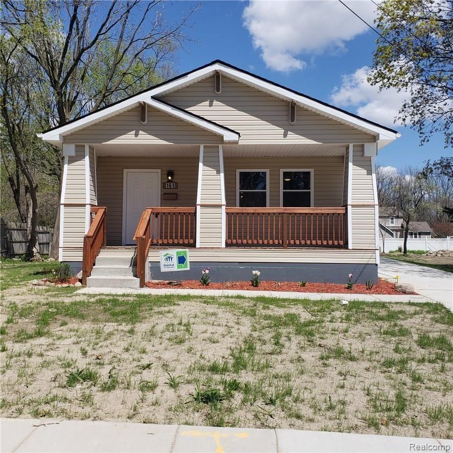 161 Dickenson Street Romeo, MI 48065 - Photo 1 of 19 Welcome Home!!!