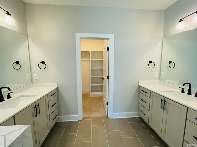 $2,800 | 200 B E Moore Street, Apex, NC 27502