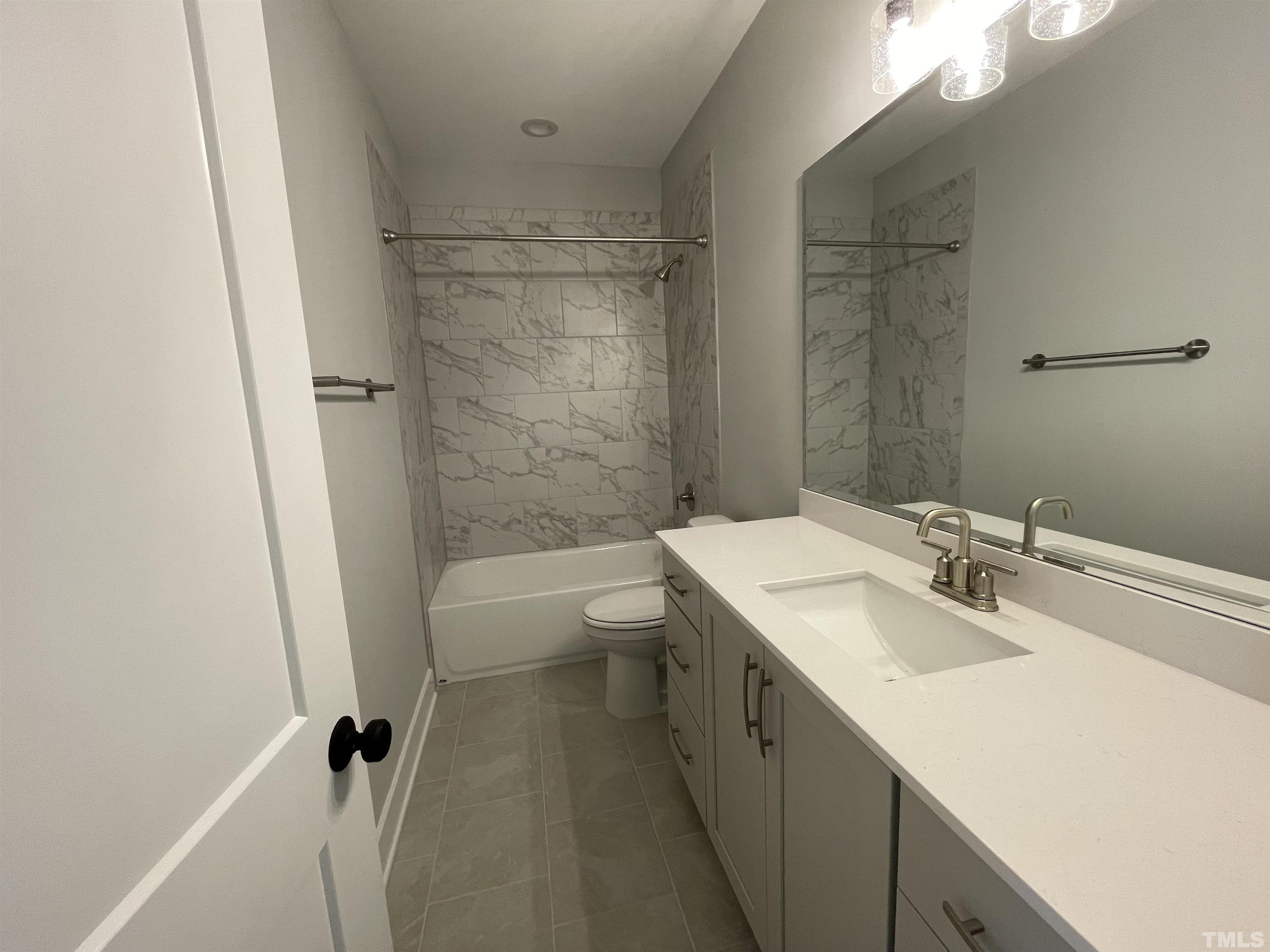 200 B E Moore Street Apex, NC 27502 - Photo 27 of 32