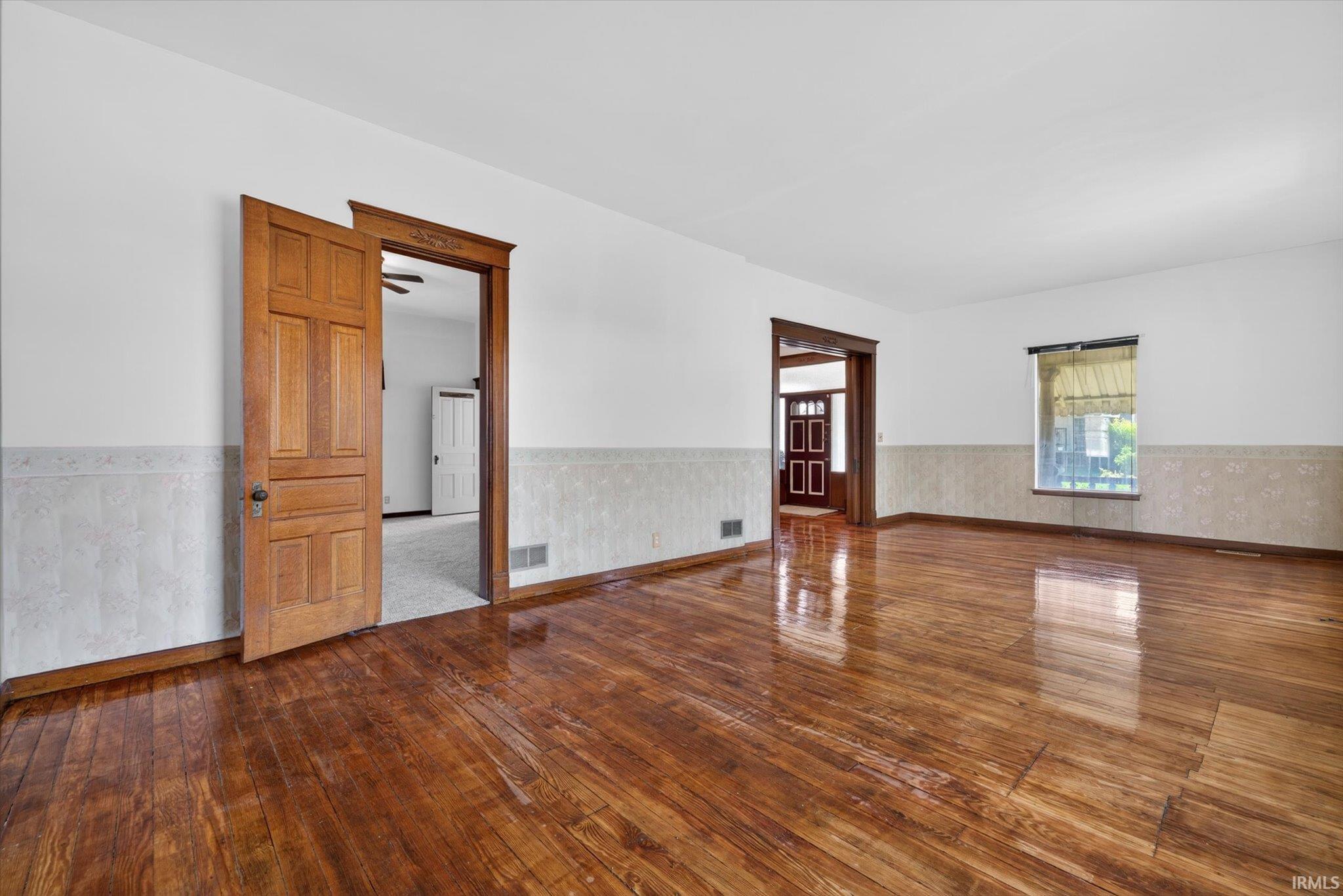 520 South Meridian Street Washington, IN 47501 - Photo 12 of 36