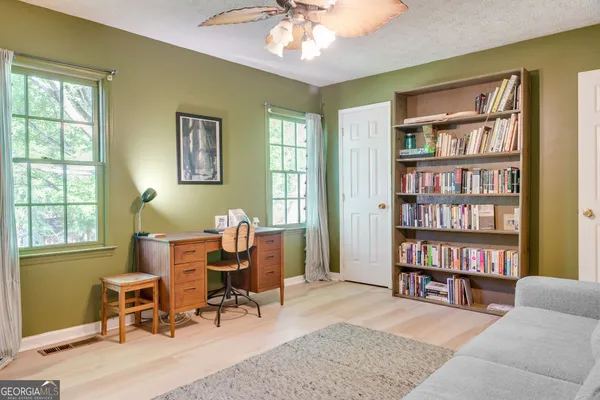 $1,695 | 1905 South Milledge Avenue, Unit 20, Athens, GA 30605