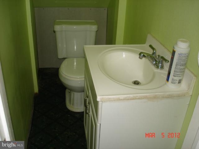 3115 Wayne Road Falls Church, VA 22042 - Photo 13 of 17 Bath