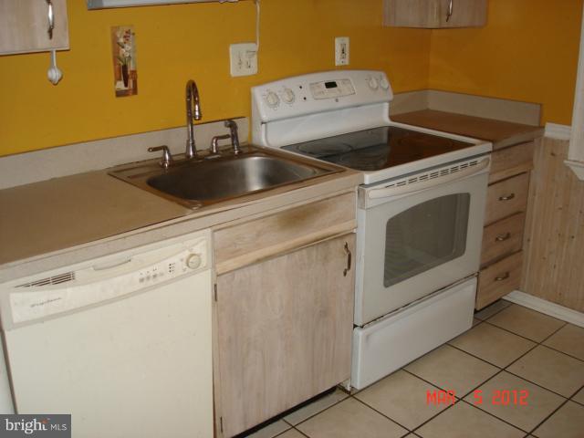 3115 Wayne Road Falls Church, VA 22042 - Photo 9 of 17 Kitchen