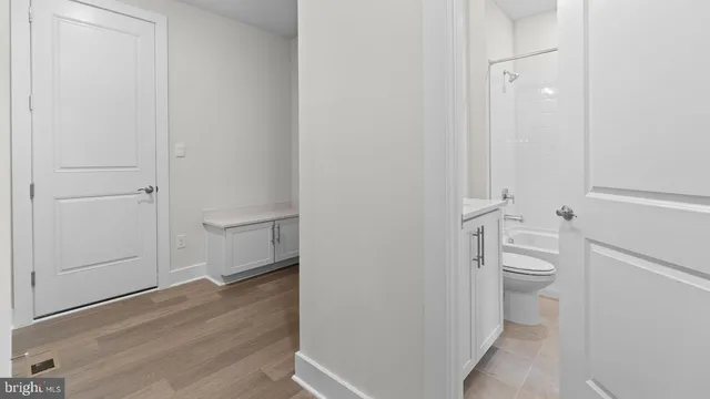 $1,499,990 | 8281 Colling Manor, Alexandria, VA 22308