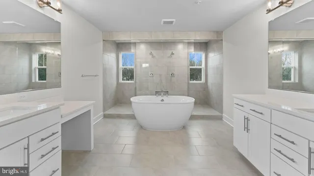 $1,499,990 | 8281 Colling Manor, Alexandria, VA 22308