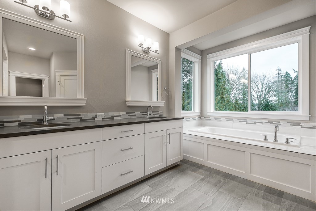 22919 31st Avenue Southeast Bothell, WA 98021 - Photo 8 of 10