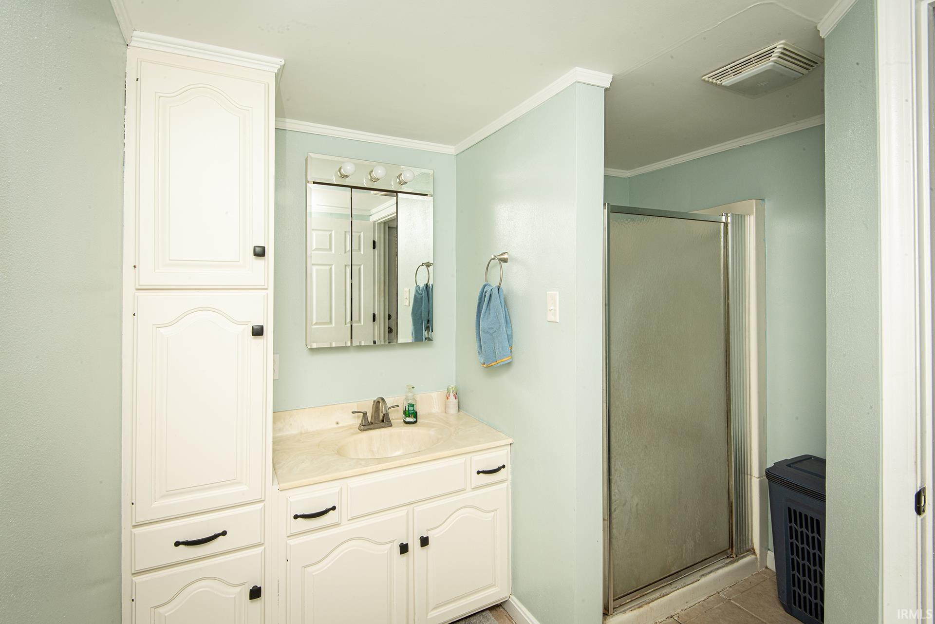 3102 North Meyer Road Vincennes, IN 47591 - Photo 10 of 36 Gallery Image 10
