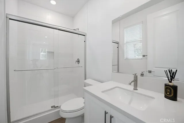 $1,335,471 | 2392 Haley Pt Drive, Unit 104, Ventura, CA 93003