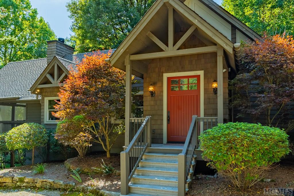 376 Old Orchard Road Highlands, NC 28741 - Photo 2 of 42 Gallery Image 2