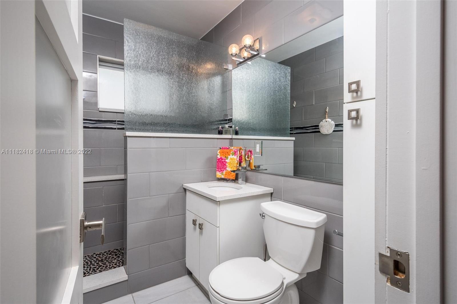 3400 North Surf Road, Unit 2 Hollywood, FL 33019 - Photo 7 of 20